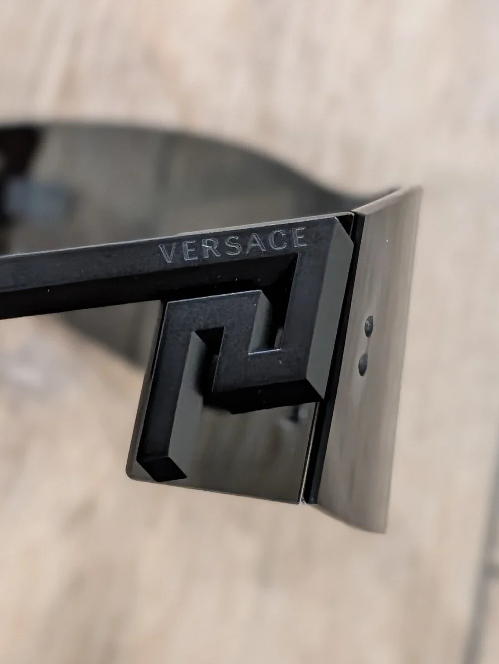$372 Mens Authentic VERSACE 43MM Rimless Sunglasses Gray